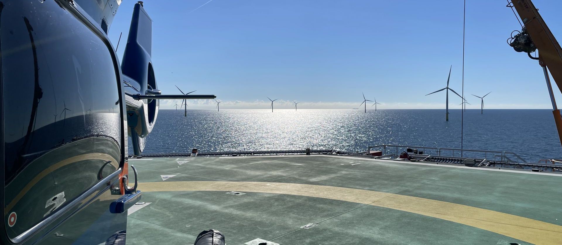 Hubschrauber auf Helideck